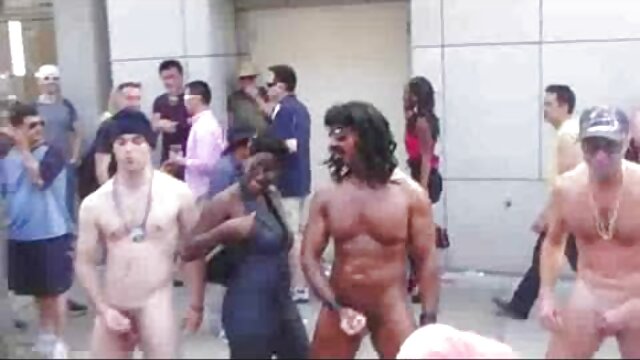 Milf porno zvijezda Persia Monir gadno je zeznuta u sparnom seks videu koji je snimio produkcijski studio Fame Digital